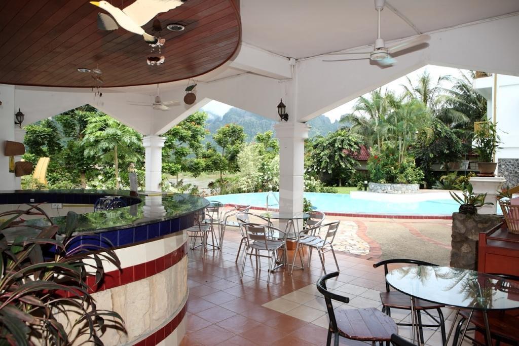 Vansana Hotel Vang Vieng Exterior foto