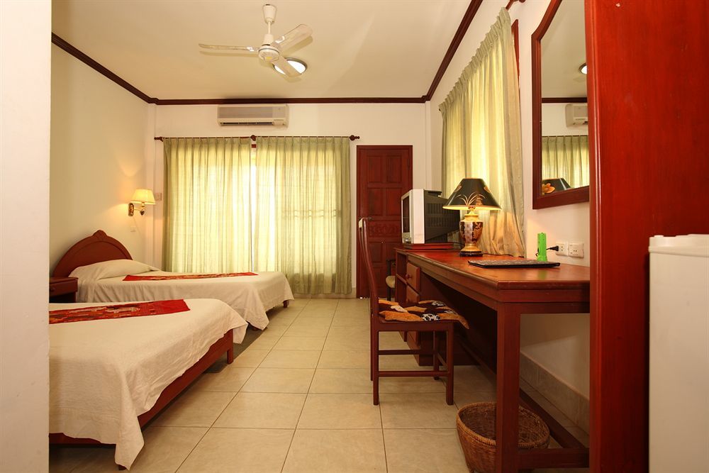 Vansana Hotel Vang Vieng Exterior foto